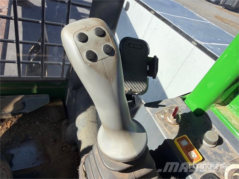 John Deere 437C Mežizstrāde- Citi