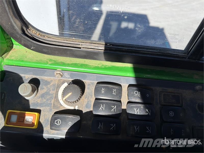 John Deere 437C Mežizstrāde- Citi