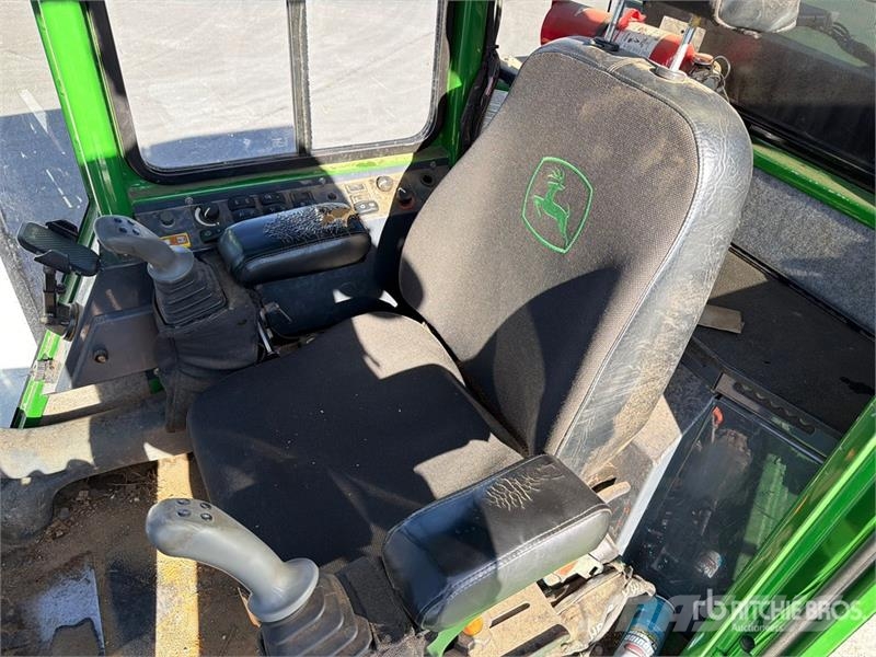 John Deere 437C Mežizstrāde- Citi