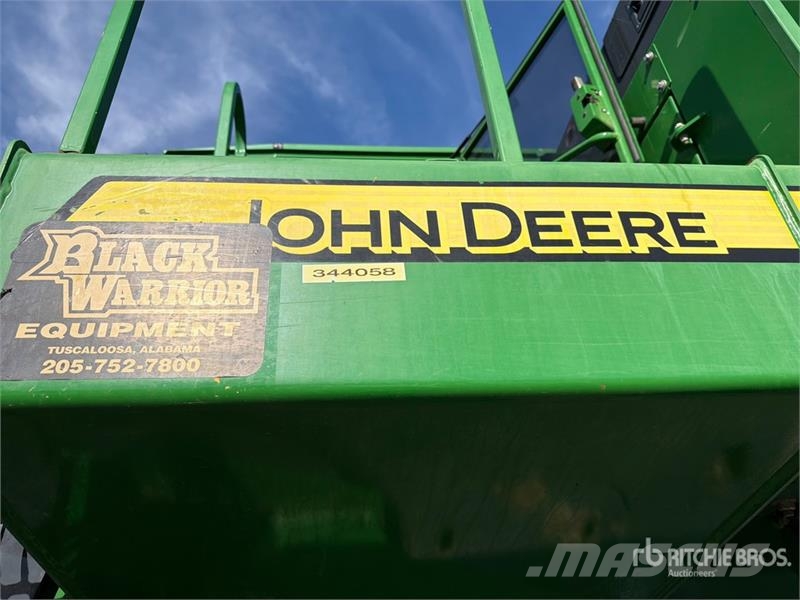 John Deere 437C Mežizstrāde- Citi