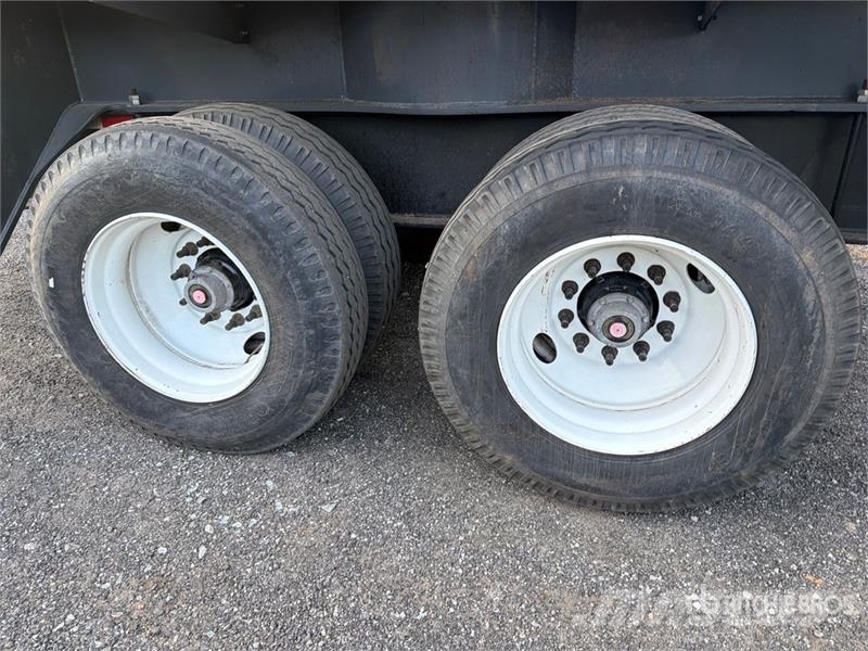 John Deere 437E Trailer Mounted Butt-n-Top Trailer Mounted Lo Горско стопанство - Други