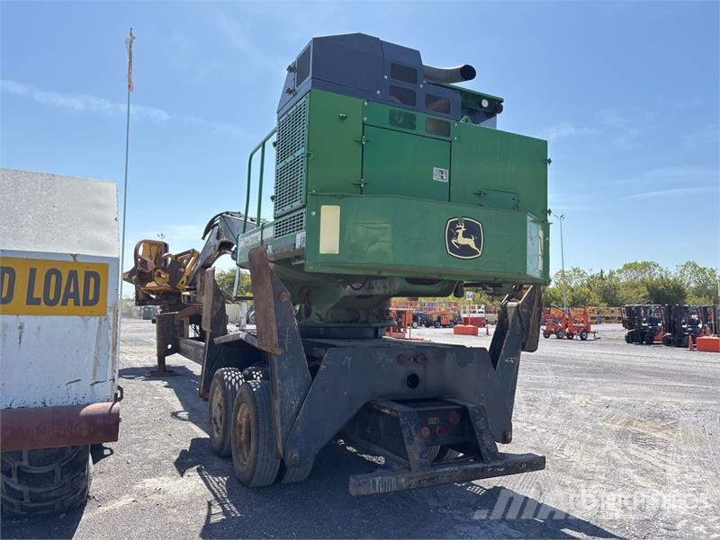 John Deere 437E Trailer Mounted Log Loader Incarcatoare forestiere