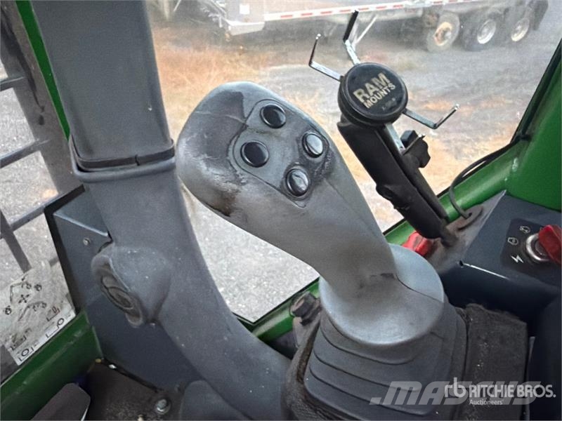 John Deere 437E Trailer Mounted Butt-n-Top Trailer Mounted Lo Горско стопанство - Други