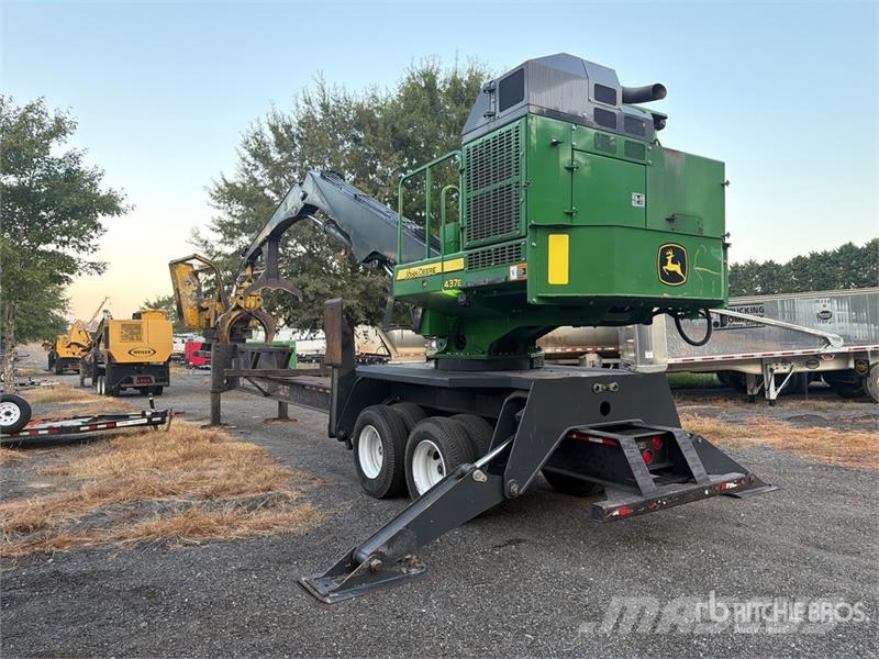 John Deere 437E Trailer Mounted Butt-n-Top Trailer Mounted Lo Горско стопанство - Други