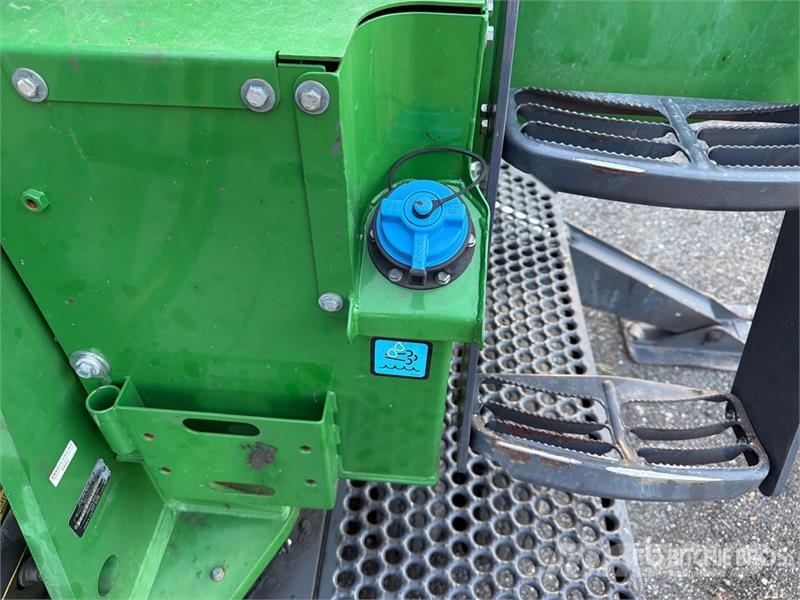 John Deere 437E Trailer Mounted Butt-n-Top Trailer Mounted Lo Горско стопанство - Други