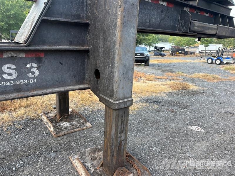 John Deere 437E Trailer Mounted Butt-n-Top Trailer Mounted Lo Горско стопанство - Други
