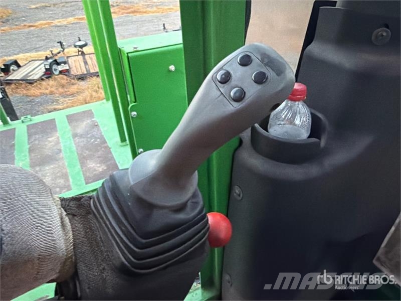 John Deere 437E Trailer Mounted Butt-n-Top Trailer Mounted Lo Горско стопанство - Други