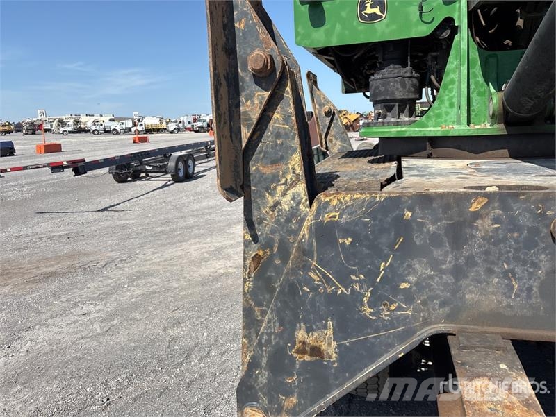John Deere 437E Trailer Mounted Log Loader Incarcatoare forestiere