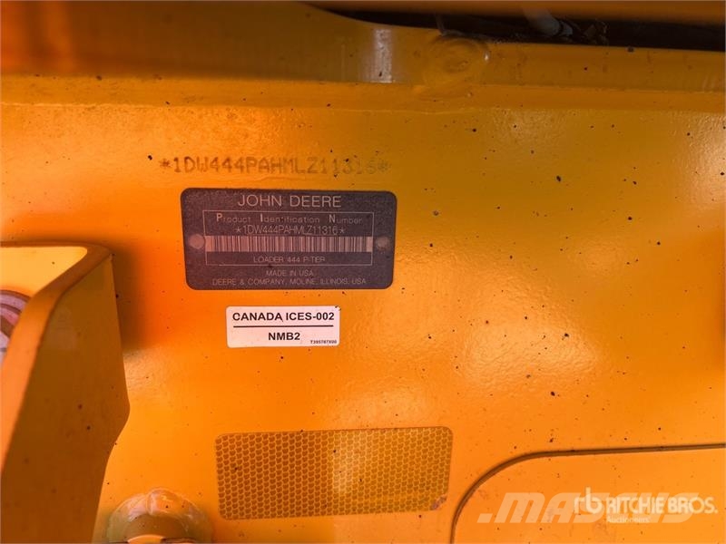 John Deere 444 P-Tier 휠로우더