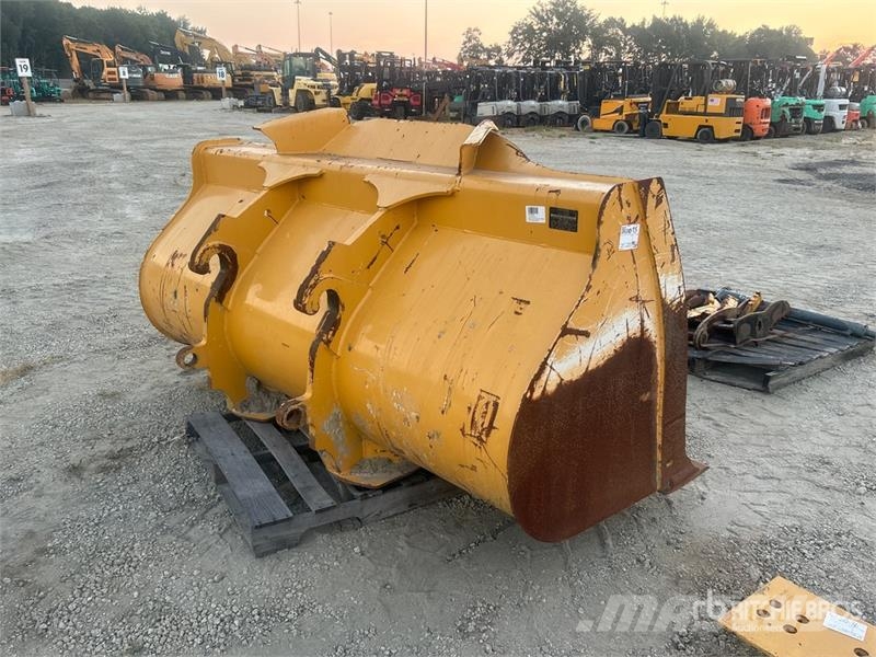 John Deere 444624 100 in 2.75 cyd Q/C General Purpose Wheel L Žlice