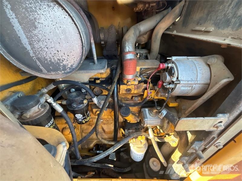 John Deere 444J Wheel loaders