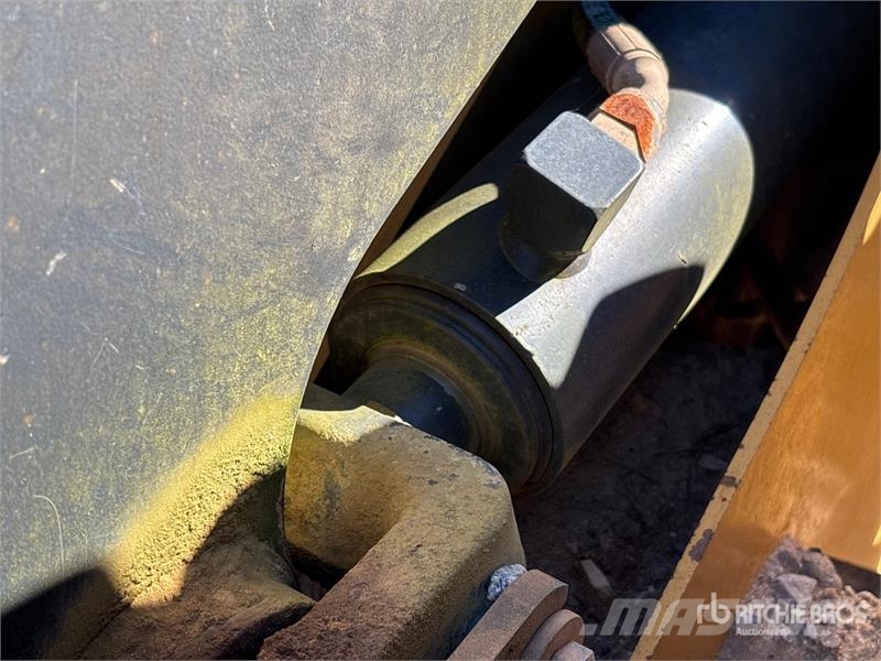 John Deere 444K Wheel Loader Wheel loaders