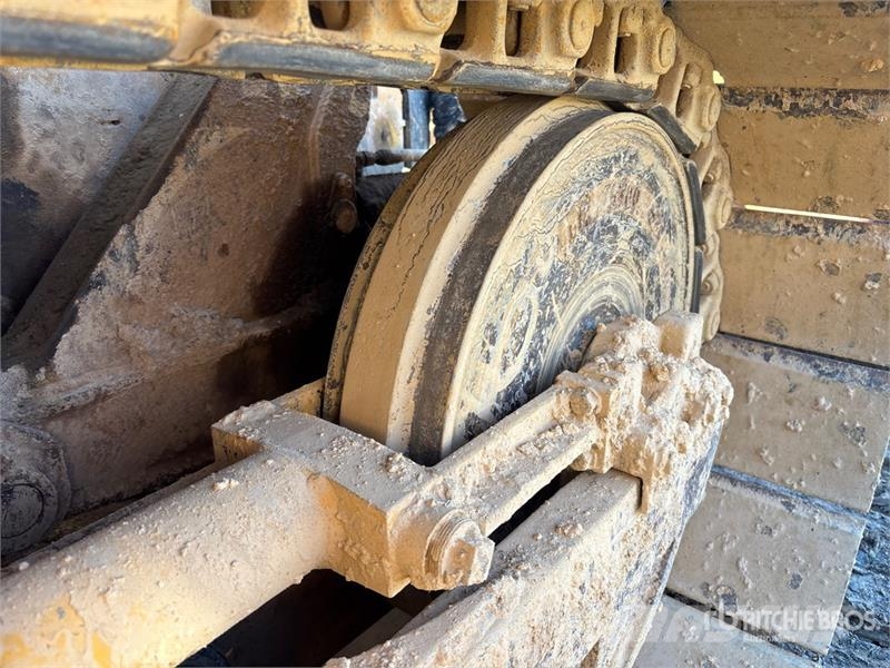 John Deere 450H LGP Crawler dozers