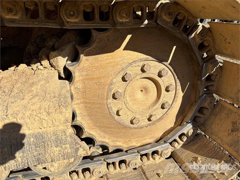 John Deere 450H LGP Crawler dozers