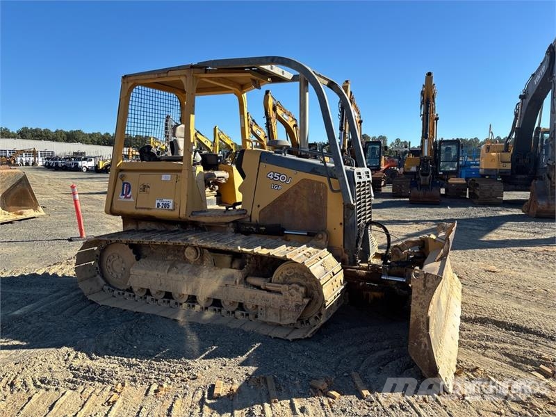 John Deere 450H LGP Crawler dozers
