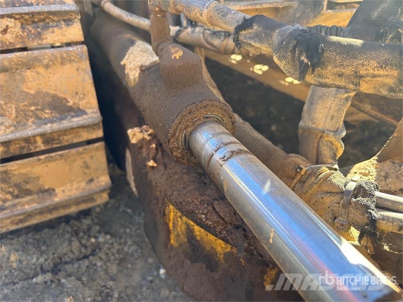 John Deere 450H LGP Crawler dozers