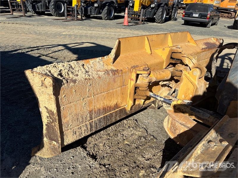 John Deere 450H LGP Crawler dozers