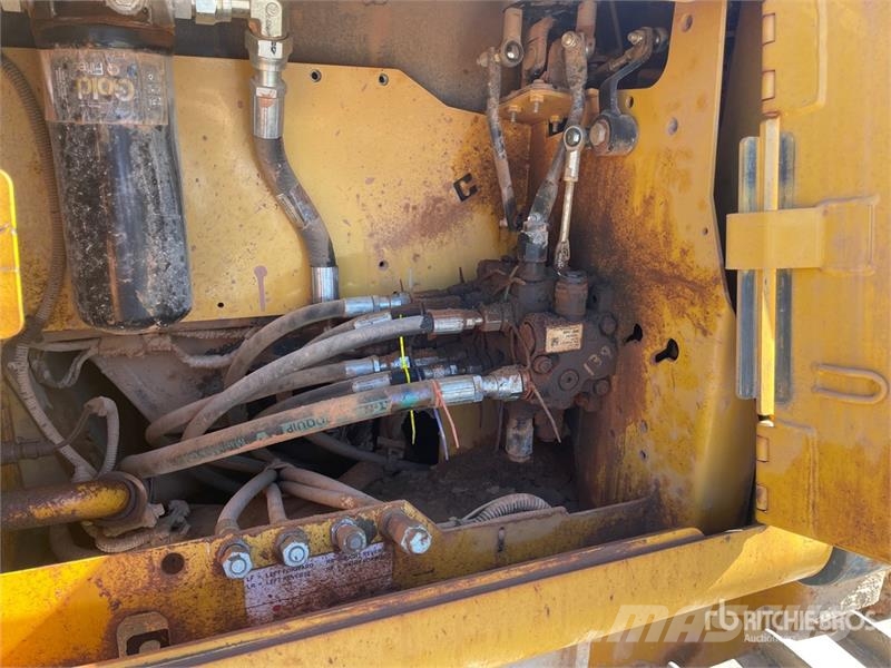 John Deere 450J LT Dozere Beltegående