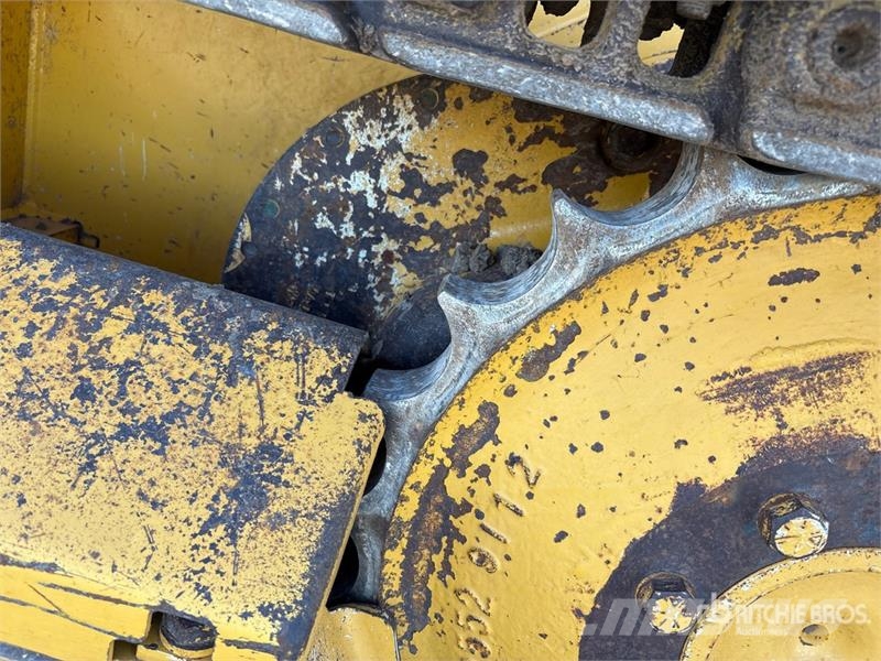 John Deere 450J LT Buldožerji goseničarji