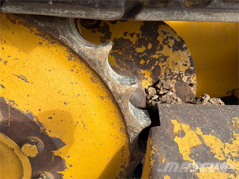 John Deere 450J LT Buldožerji goseničarji