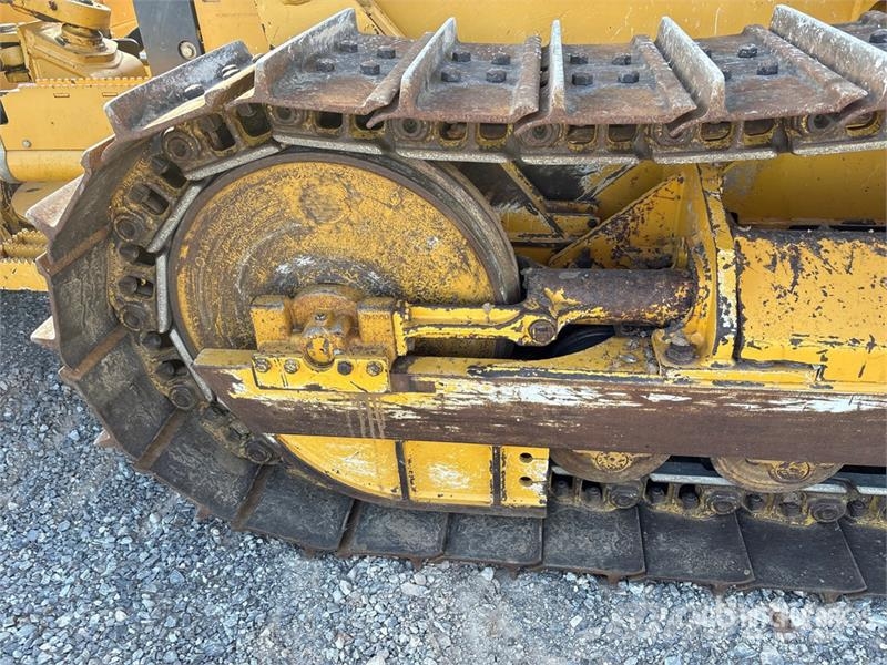 John Deere 450J LT Buldožerji goseničarji