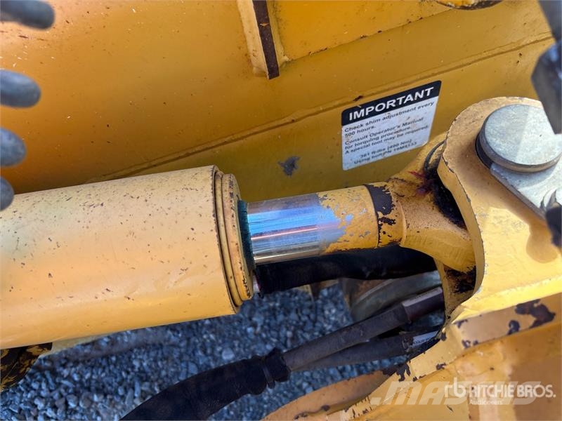 John Deere 450J LT Buldožerji goseničarji