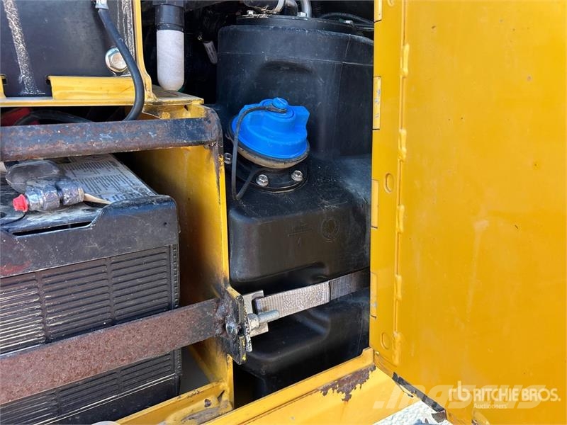 John Deere 450K Crawler Dozer Buldožeri gusjeničari