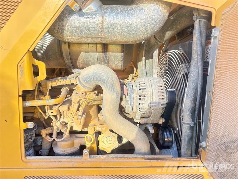 John Deere 450K Crawler Dozer 履带式推土机