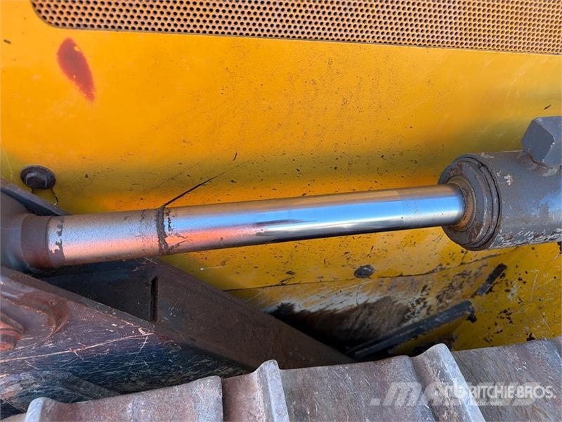 John Deere 450K Crawler Dozer Vikšriniai buldozeriai