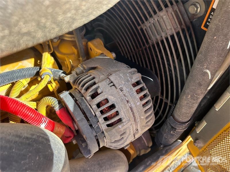 John Deere 450K Crawler Dozer Buldožeri gusjeničari
