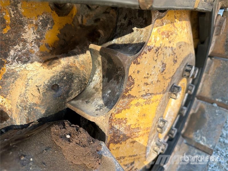 John Deere 450K Crawler Dozer Vikšriniai buldozeriai