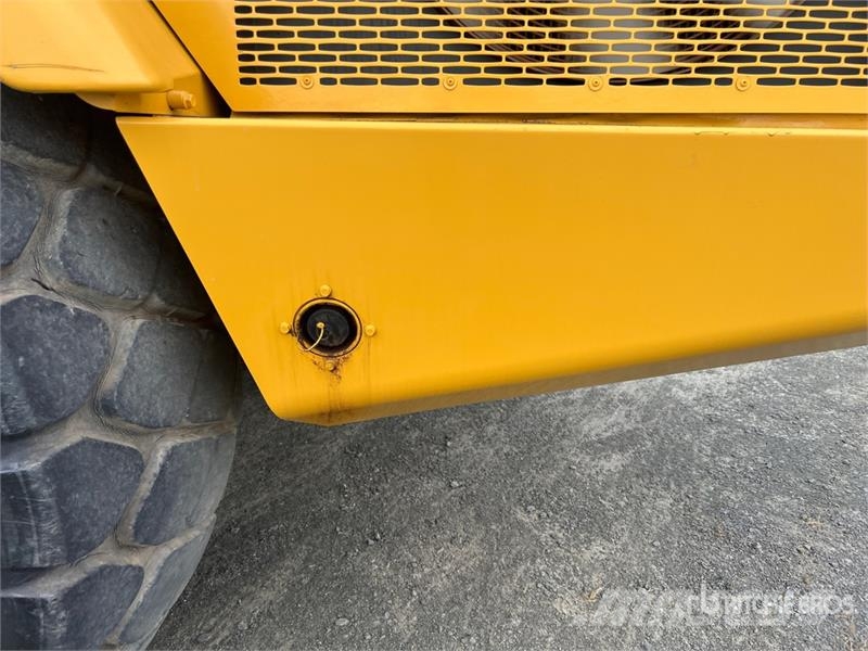 John Deere 460E Σπαστό Dump Truck ADT