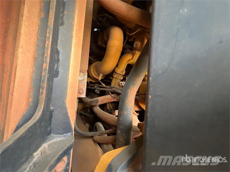 John Deere 460E Σπαστό Dump Truck ADT