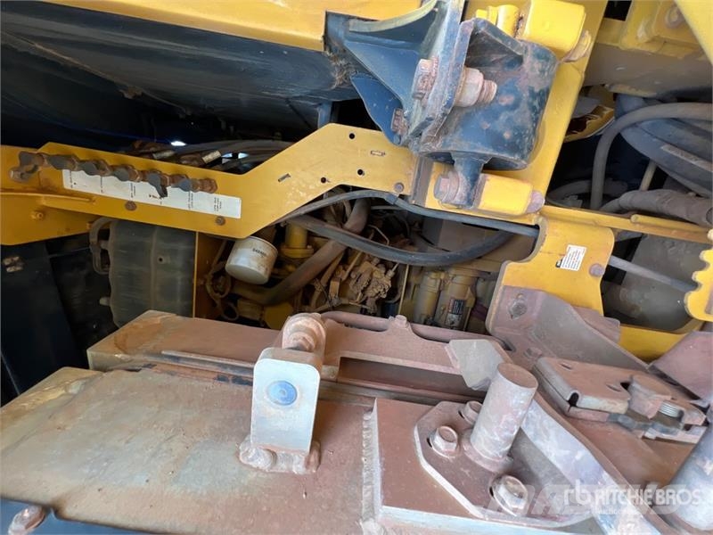 John Deere 460E Σπαστό Dump Truck ADT