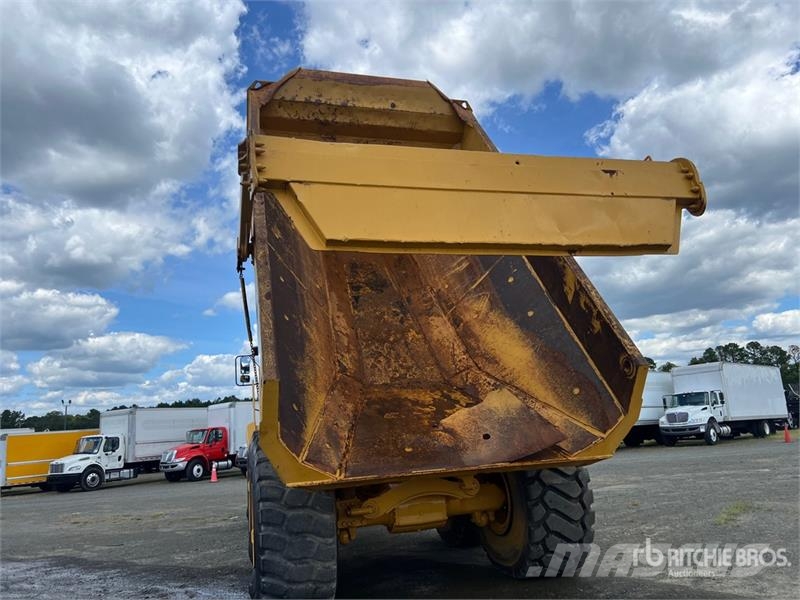John Deere 460E Σπαστό Dump Truck ADT