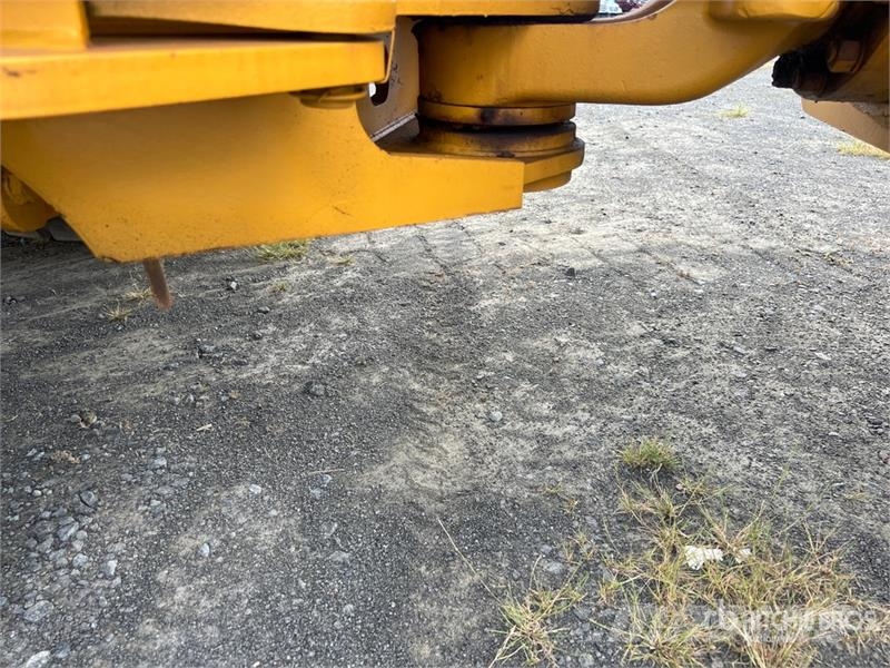 John Deere 460E Σπαστό Dump Truck ADT