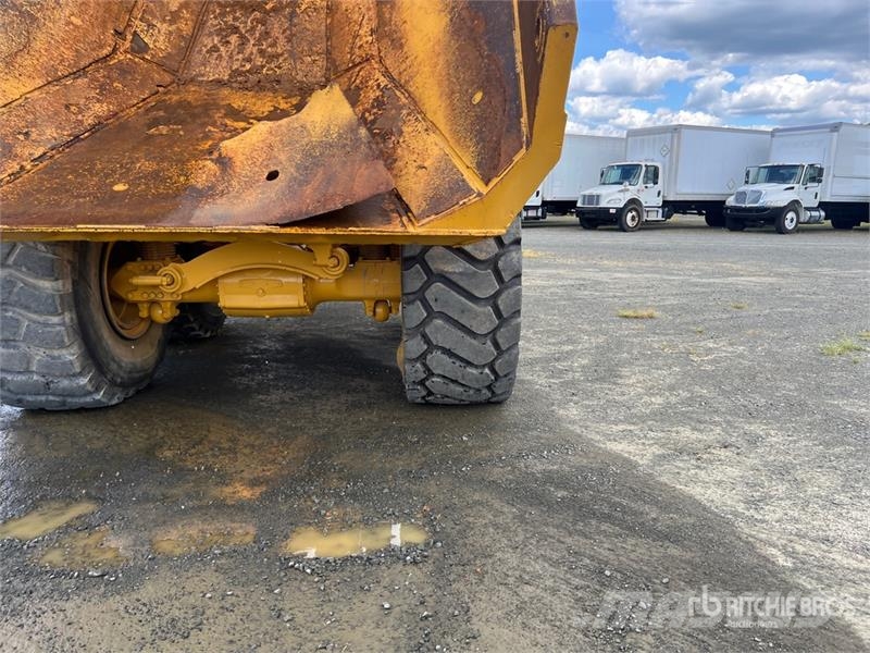 John Deere 460E Σπαστό Dump Truck ADT