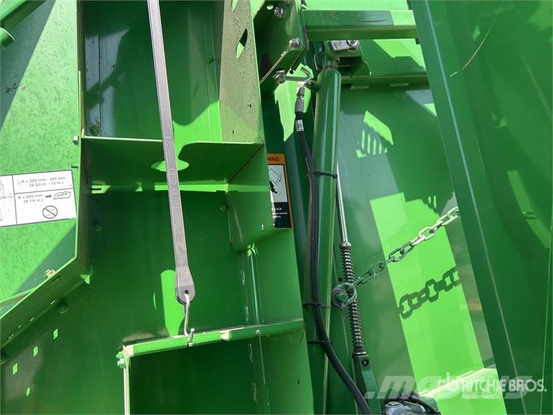 John Deere 460M Round Baler Balirke (okrogle bale)