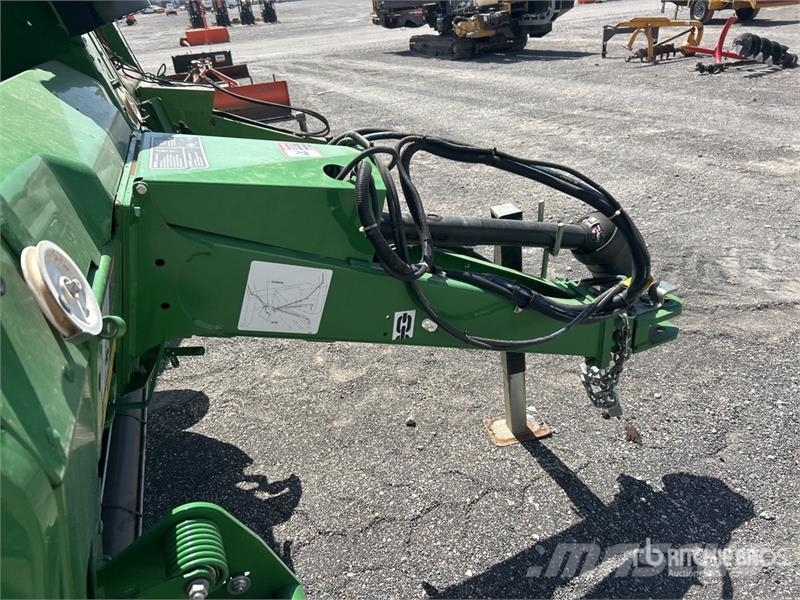 John Deere 460M Round Baler Balirke (okrogle bale)