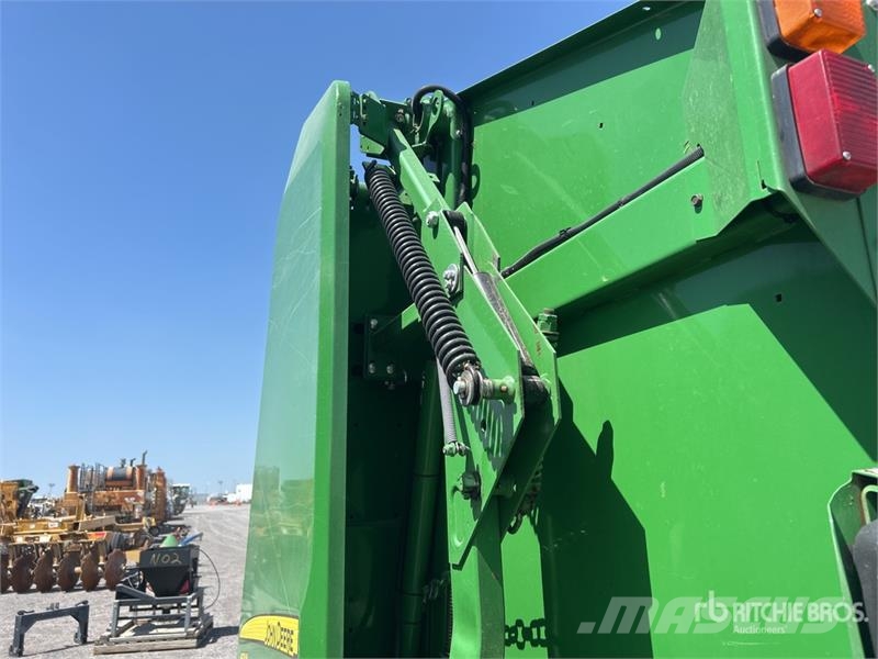 John Deere 460M Round Baler Balirke (okrogle bale)