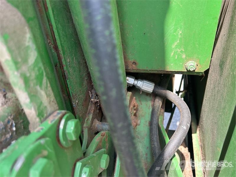 John Deere 466 Round Baler Pyöröpaalaimet