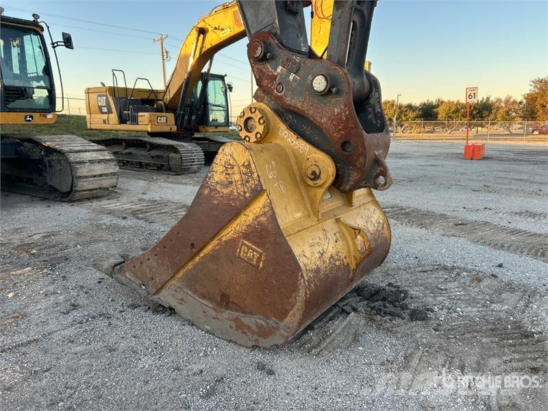 John Deere 470G LC Tracked Excavator Kāpurķēžu ekskavatori