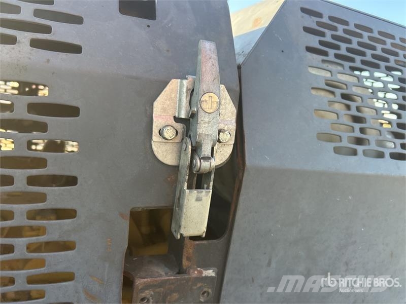 John Deere 470G LC Tracked Excavator Crawler excavators