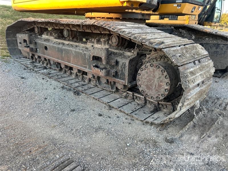 John Deere 470G LC Tracked Excavator Kāpurķēžu ekskavatori