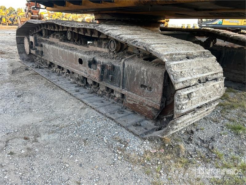 John Deere 470G LC Tracked Excavator Kāpurķēžu ekskavatori