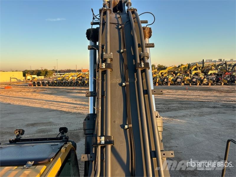 John Deere 470G LC Tracked Excavator Kāpurķēžu ekskavatori