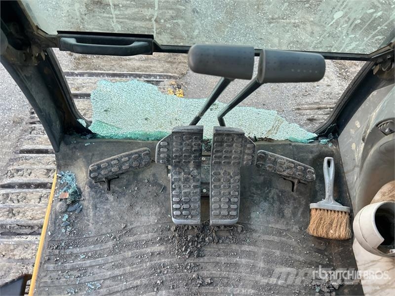 John Deere 470G LC Tracked Excavator Kāpurķēžu ekskavatori