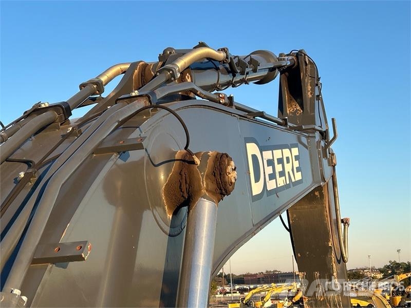 John Deere 470G LC Tracked Excavator Kāpurķēžu ekskavatori