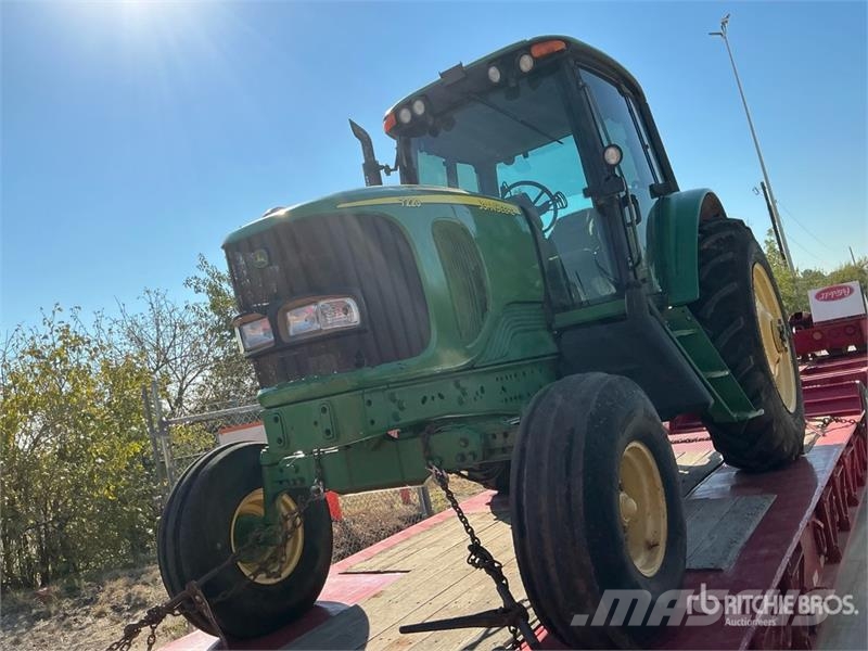 John Deere 4WD Tractor Traktorji