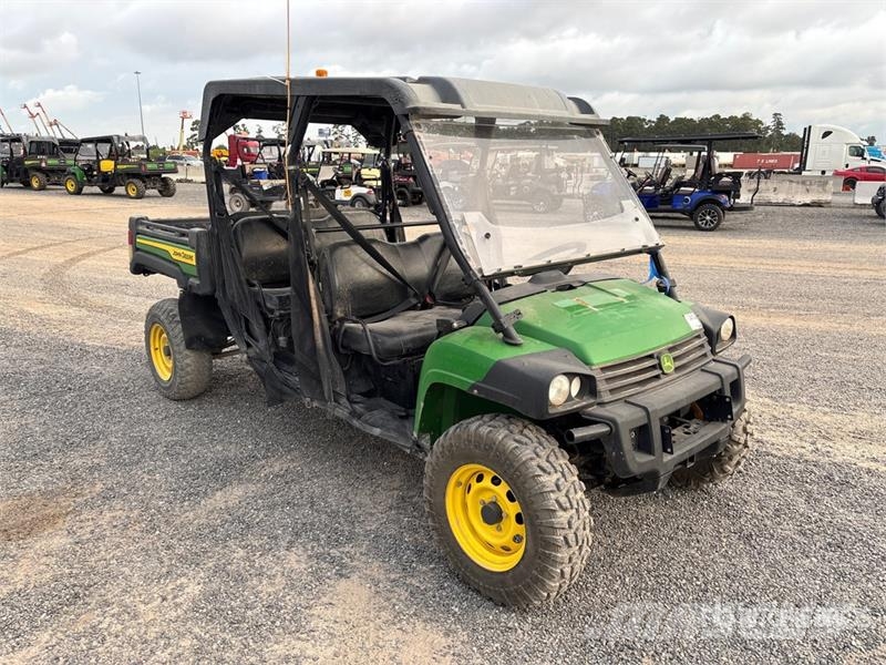 John Deere 4x4 Utility Vehicle Maquinaria para servicios públicos